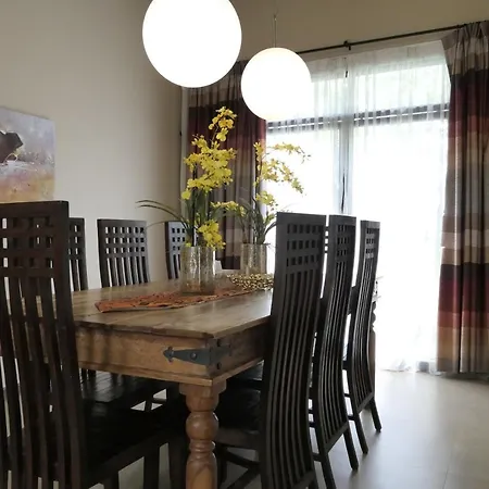 Amaris Villas